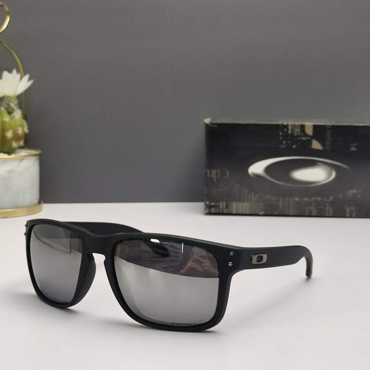 Picture of Oakley Sunglasses _SKUfw66124067fw